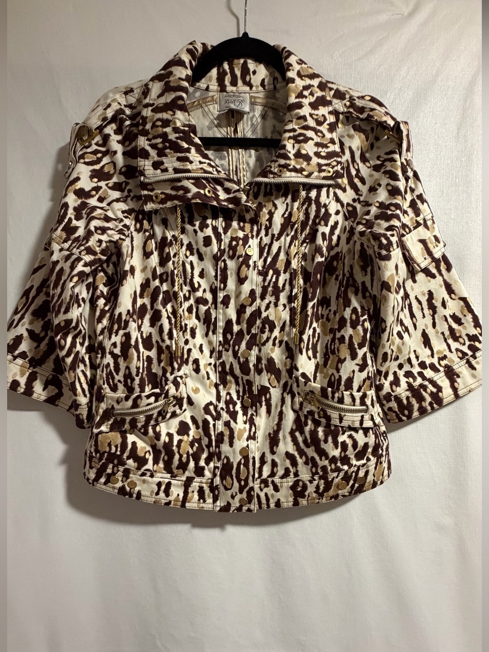 Just be Leopard Print Short Jacket in Brown and Cream